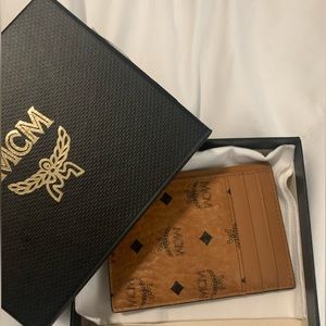 NEW MCM MENS WALLET/CARD HOLDER